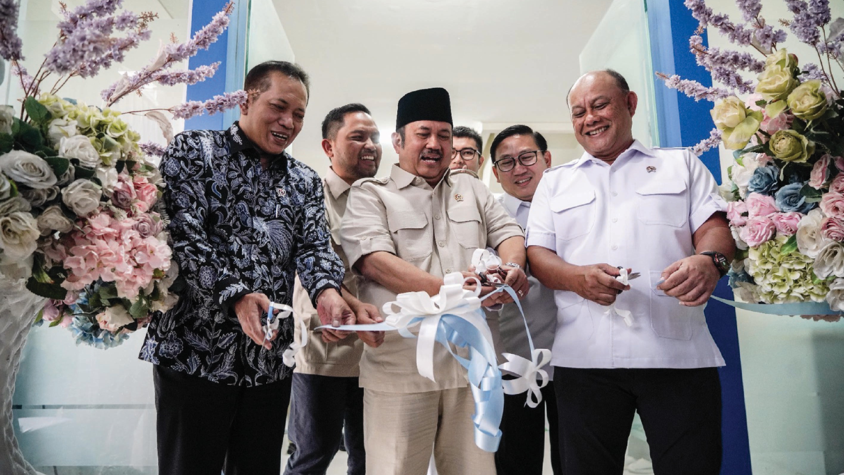 Susu Menu Favorit MBG! Kepala BGN Bengkulu Utara Launching Rumah Susu