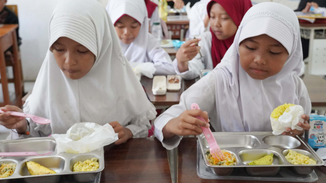 Klarifikasi BGN Bengkulu Utara Terkait Viral Menu MBG Berupa Bahan Mentah di Tangerang Selatan