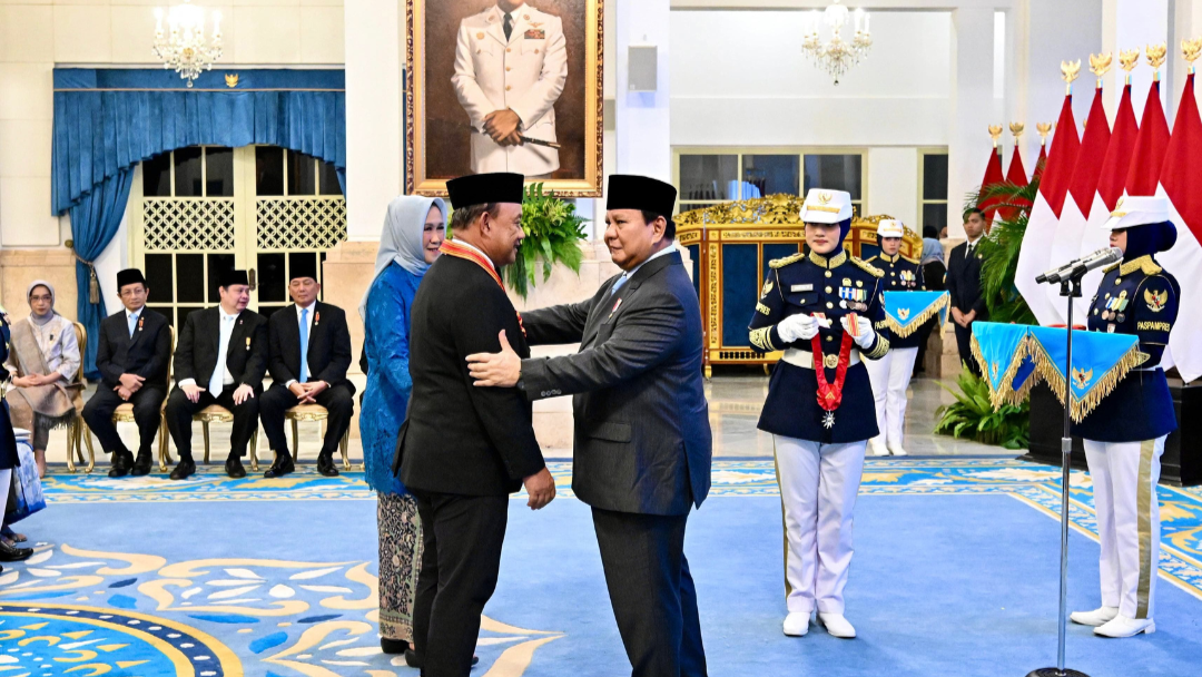 Kepala BGN Bengkulu Utara Dianugerahi Bintang Mahaputera Utama oleh Presiden Prabowo